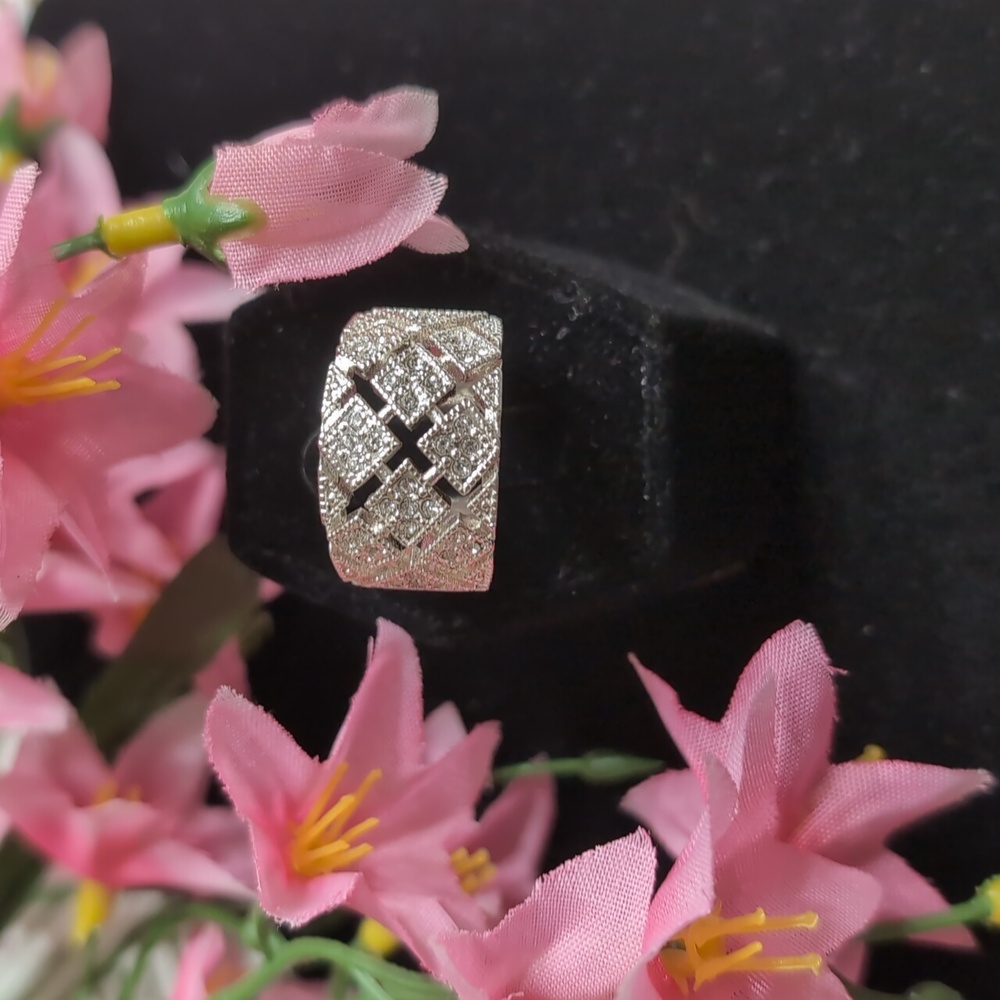 CHARTER CLUB Elegant Silver Pave Crystal Basket Weave Wide Band Ring Sz 10 NWOT